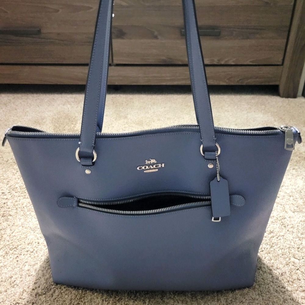 Coach Tote